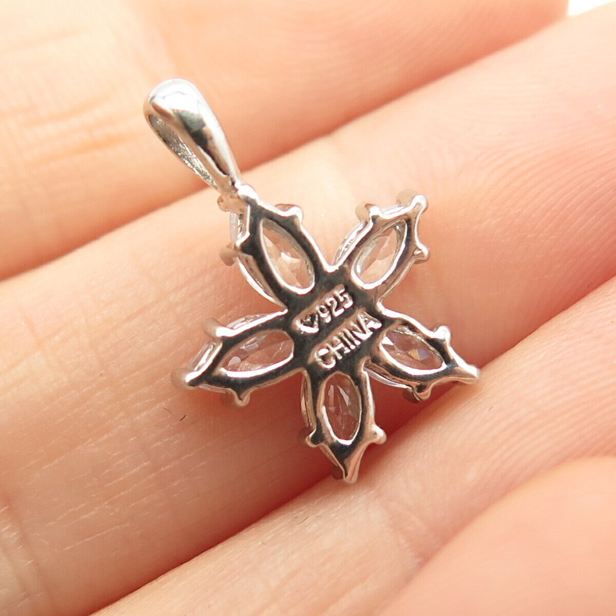 925 Sterling Silver C Z Floral Pendant