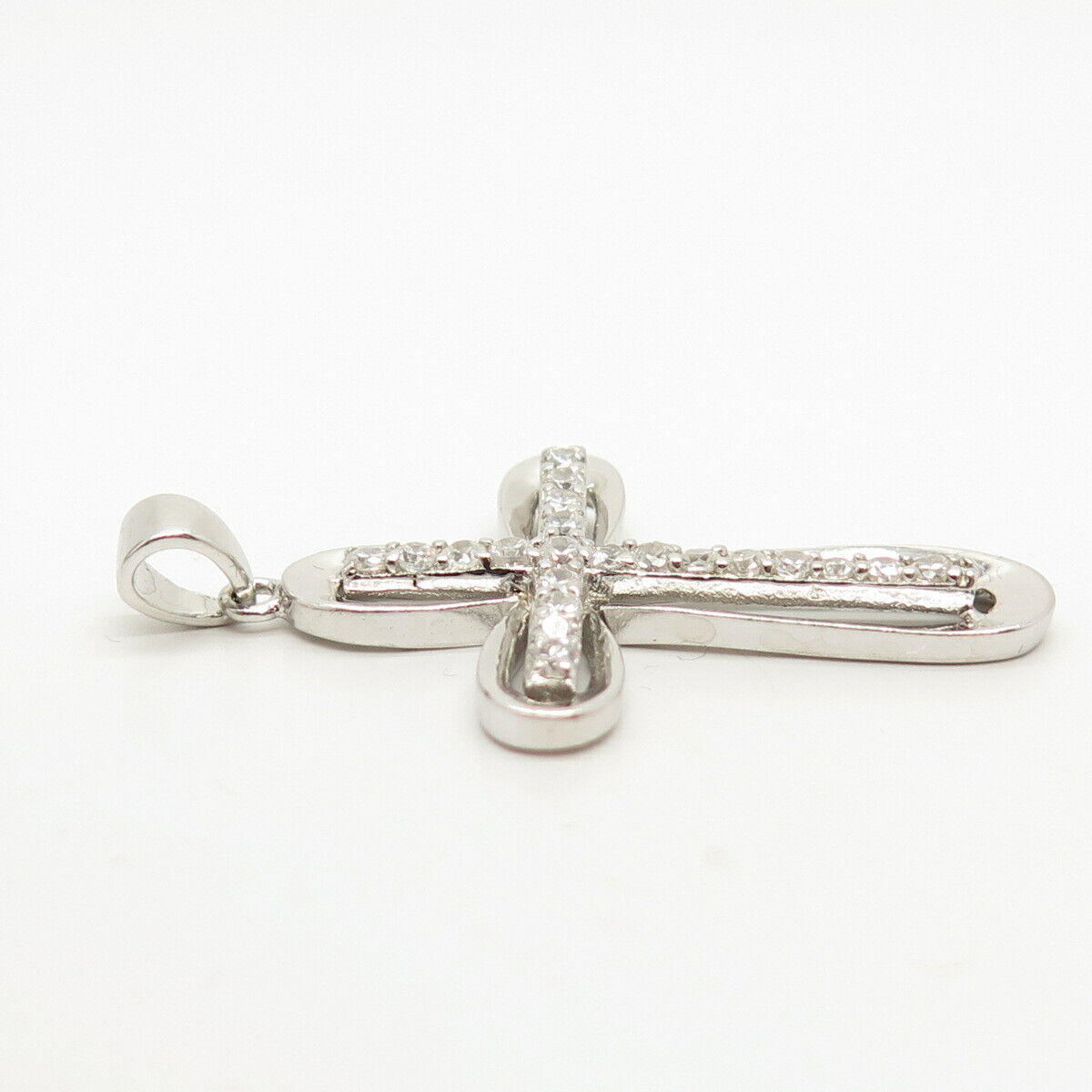 925 Sterling Silver C Z Cross Pendant