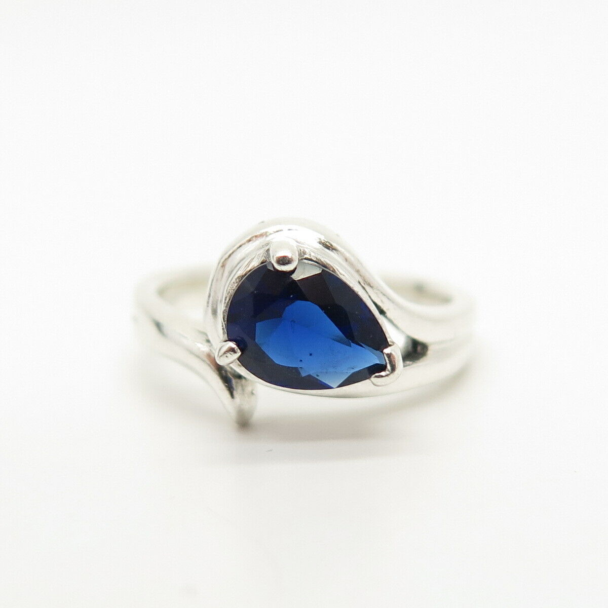 925 Sterling Silver Blue C Z Ring Size 6