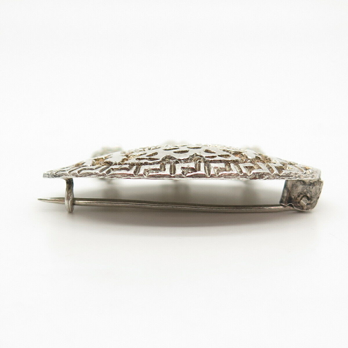 900 Silver Vintage Tribal Dangling Pin Brooch