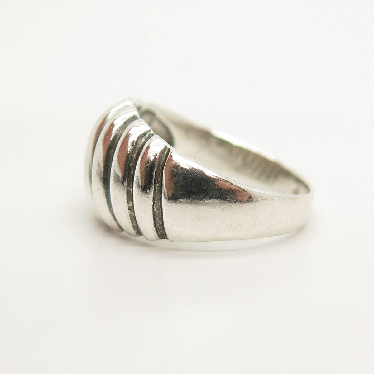 925 Sterling Silver Vintage Ribbed Ring Size 5 3/4