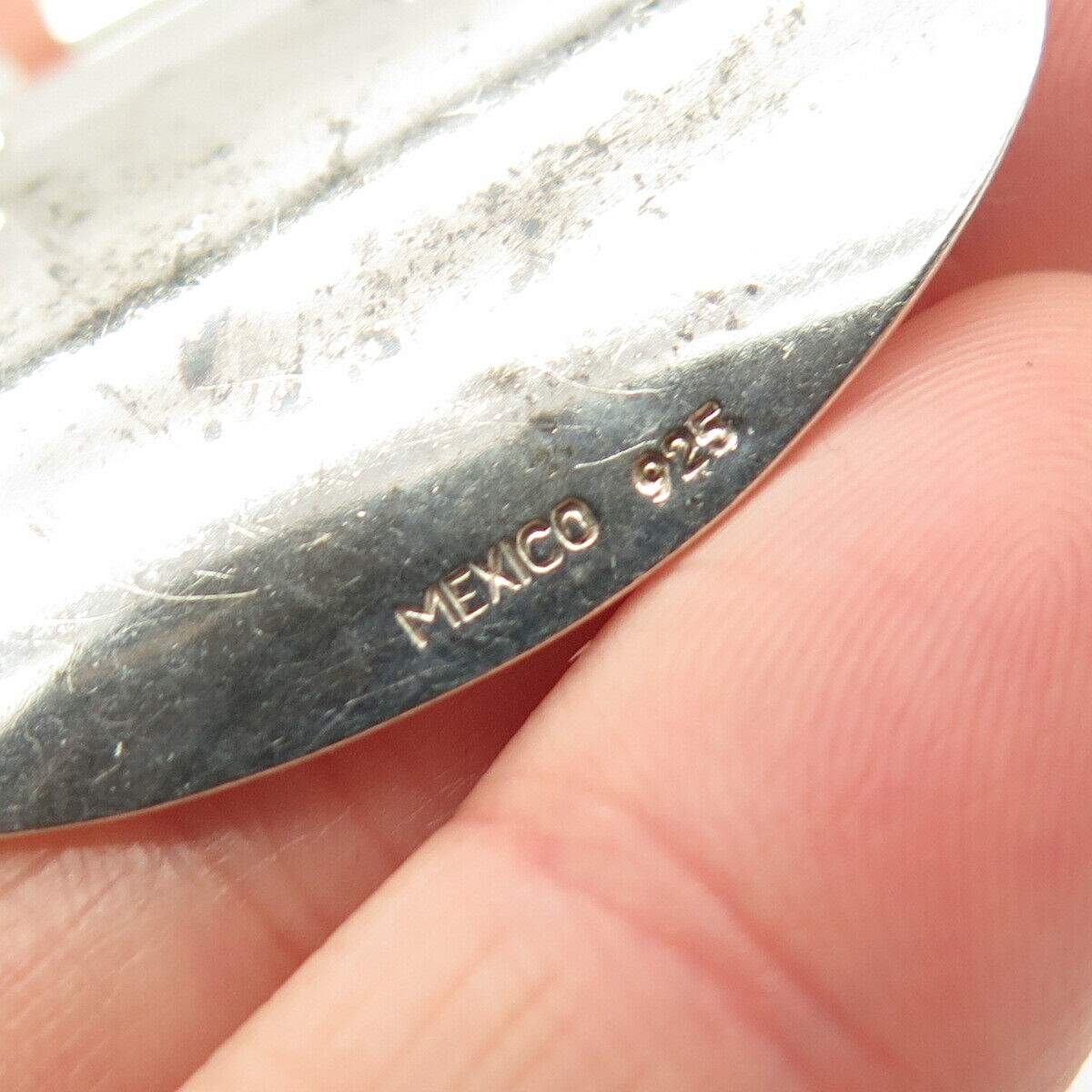 925 Sterling Silver Vintage Mexico Concave Oval Dangling Slide Pendant