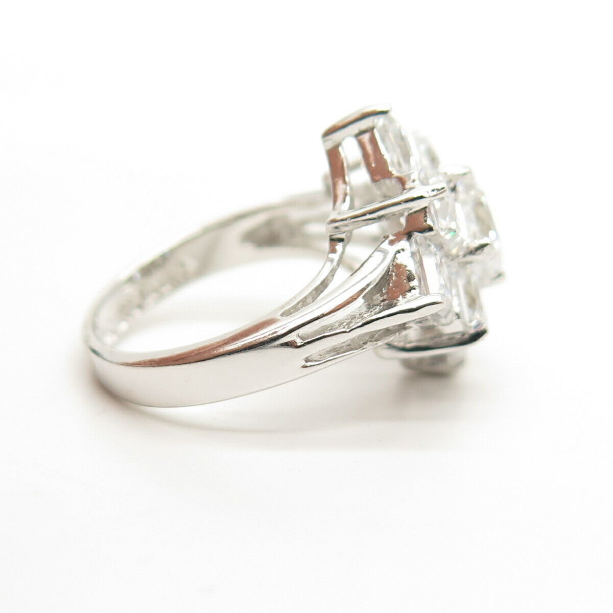 925 Sterling Silver C Z Square Ring Size 5