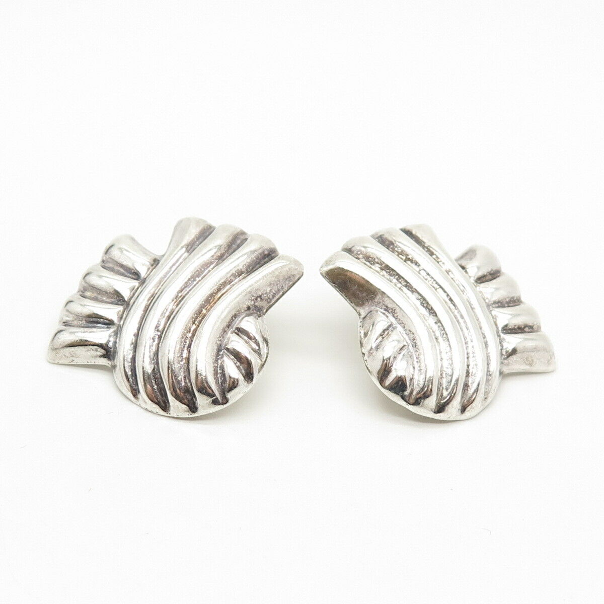 925 Sterling Silver Vintage Mexico Ribbed Hollow Clip On Earrings