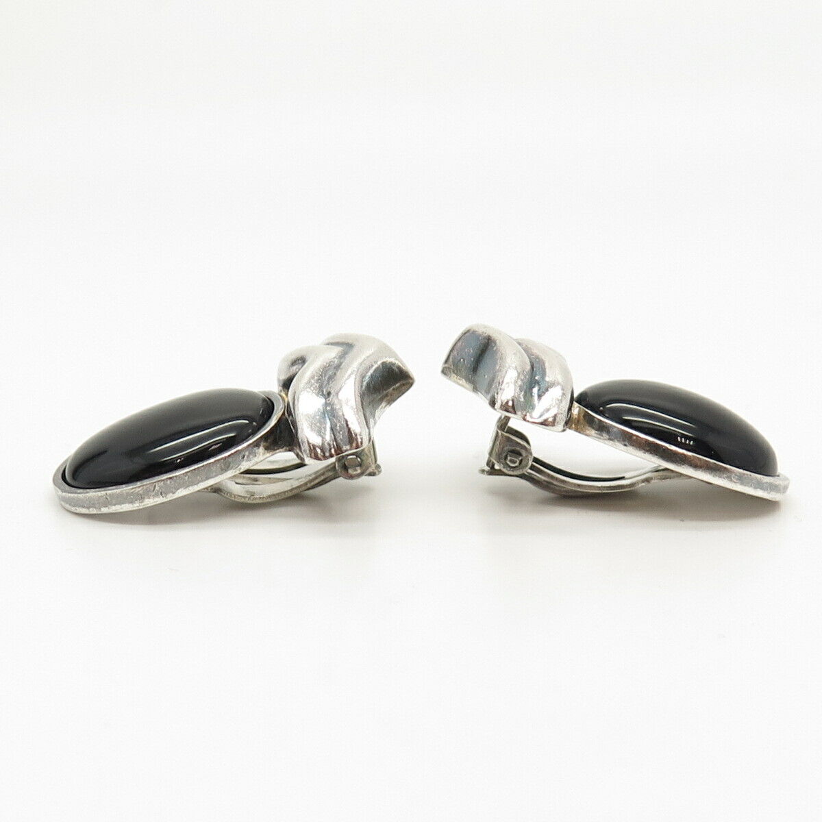 925 Sterling Silver Vintage Mexico Black Onyx Gem Ribbed Clip On Earrings