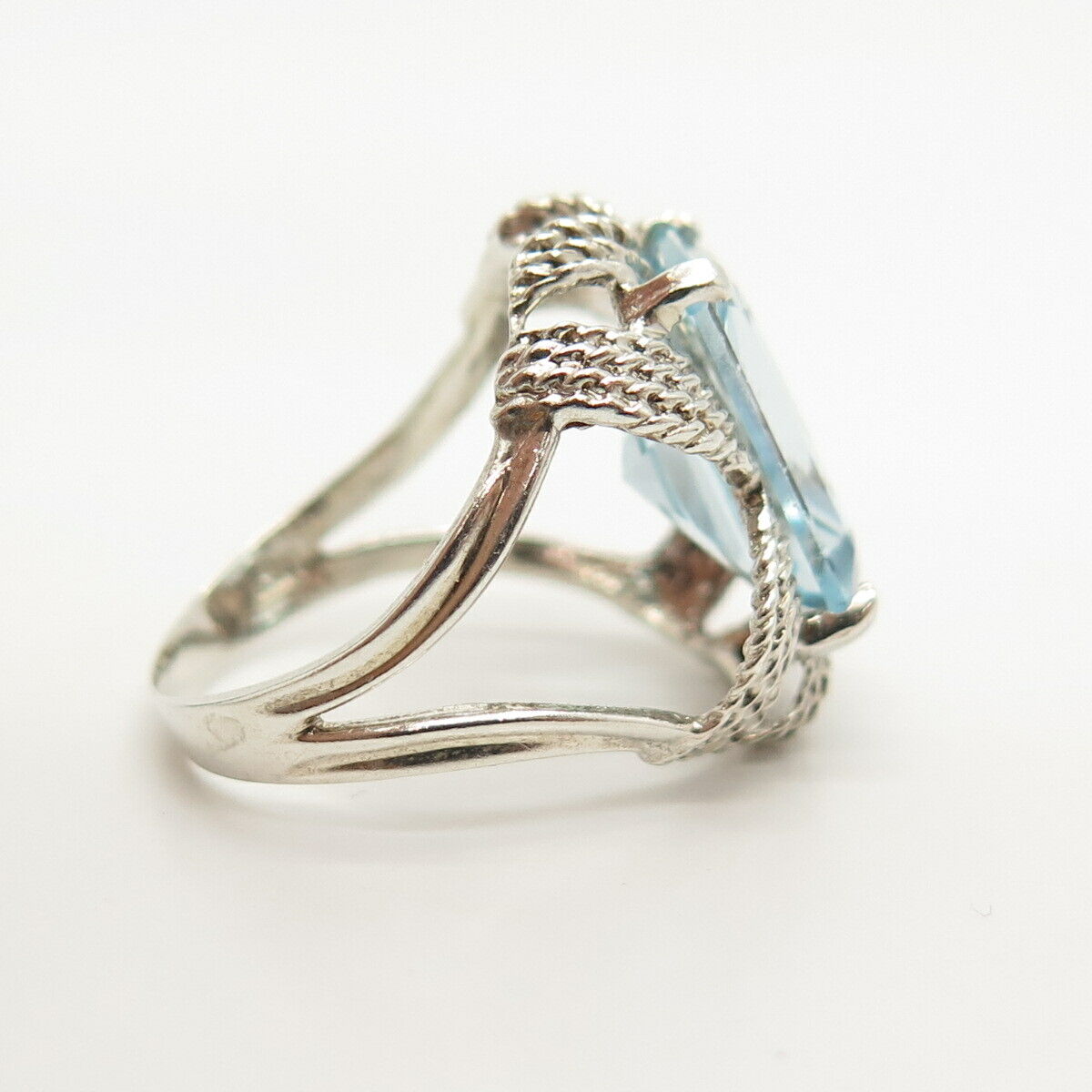 925 Sterling Silver Real Brue Topaz Gemstone Rope Ring