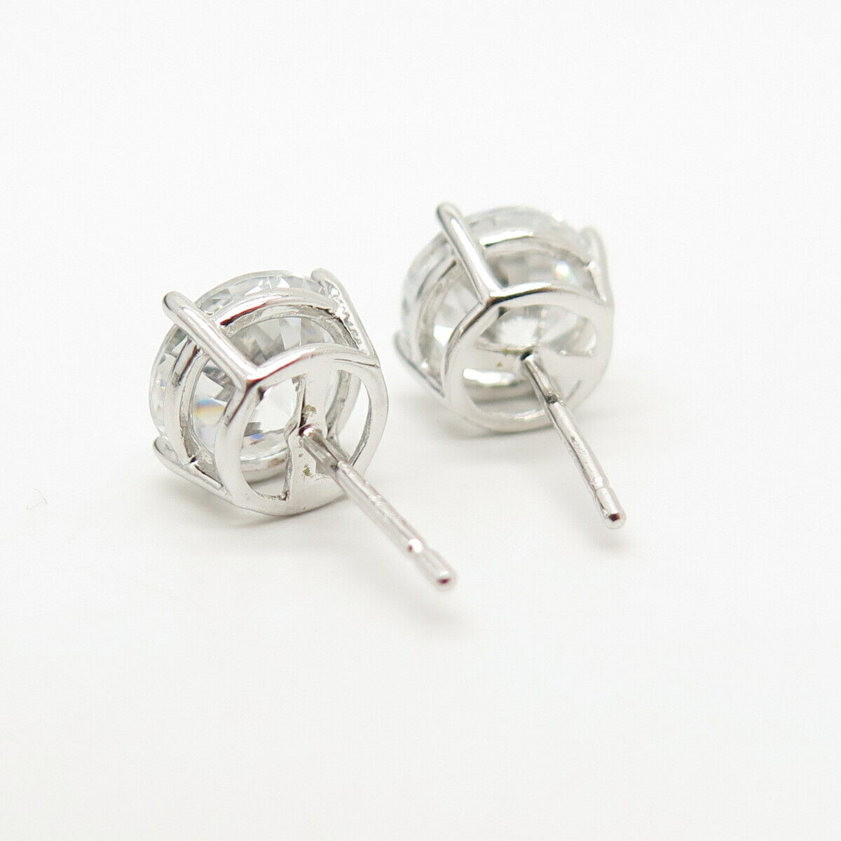 925 Sterling Silver Round-Cut C Z Stud Earrings