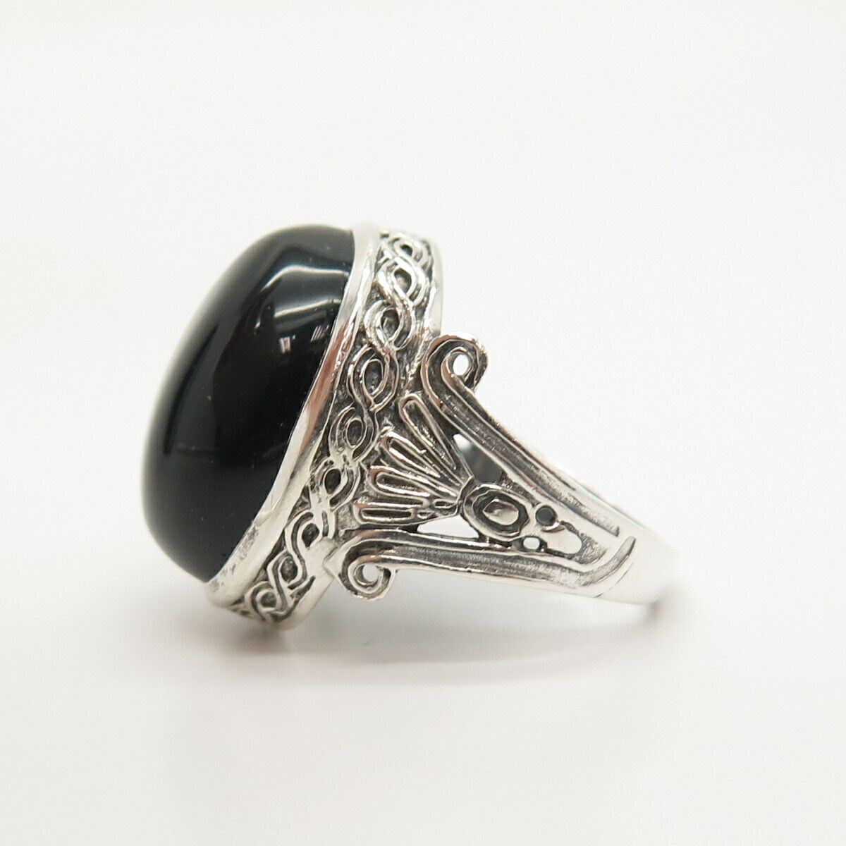 925 Sterling Silver Real Black Onyx Gemstone Ornate Ring Size 7 1/4