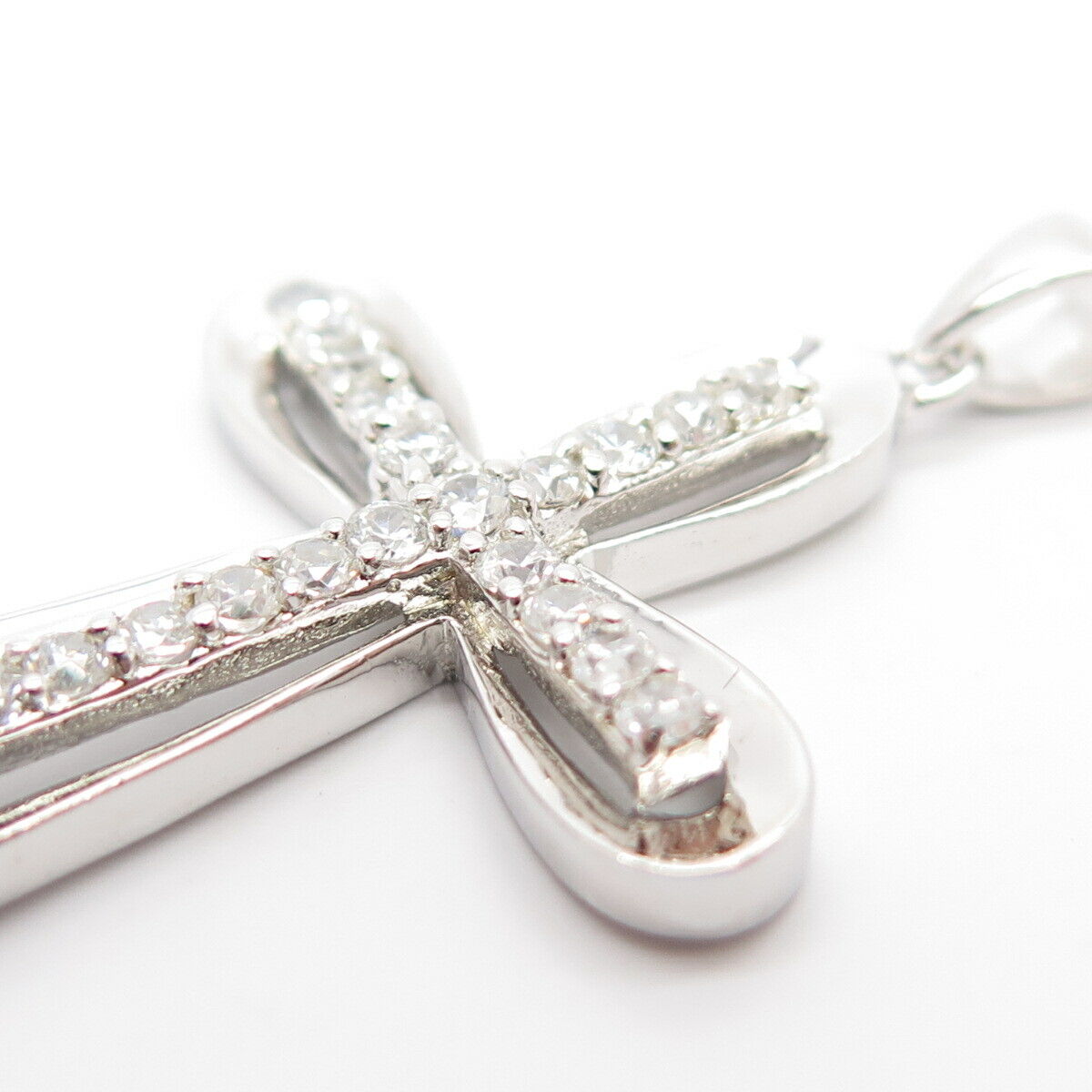 925 Sterling Silver C Z Cross Religious Pendant