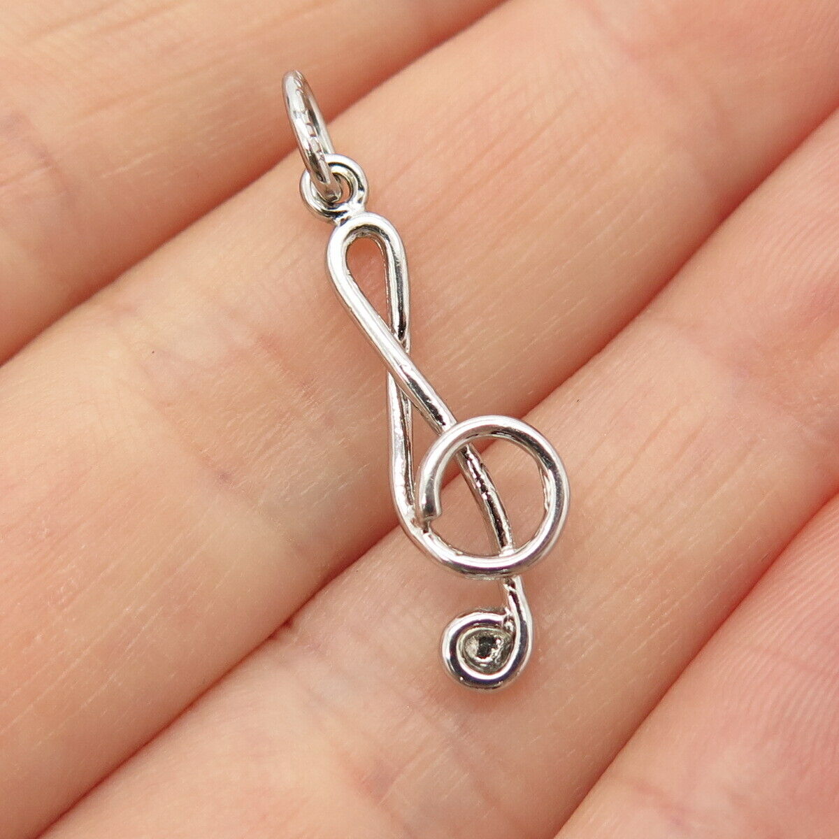 925 Sterling Silver Vintage C Z Treble Clef Pendant