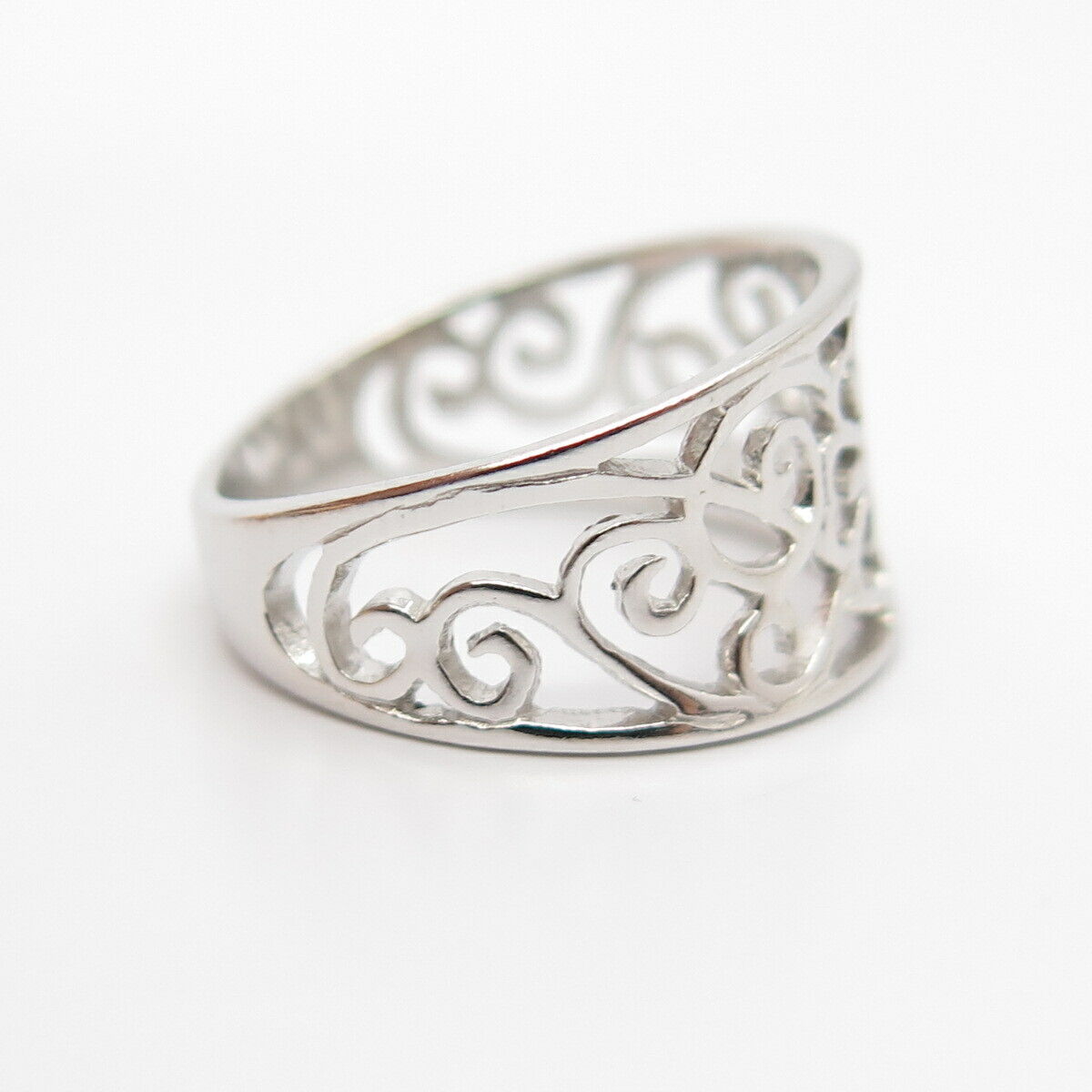 925 Sterling Silver Open-Work Swirl Ornate Floral Ring