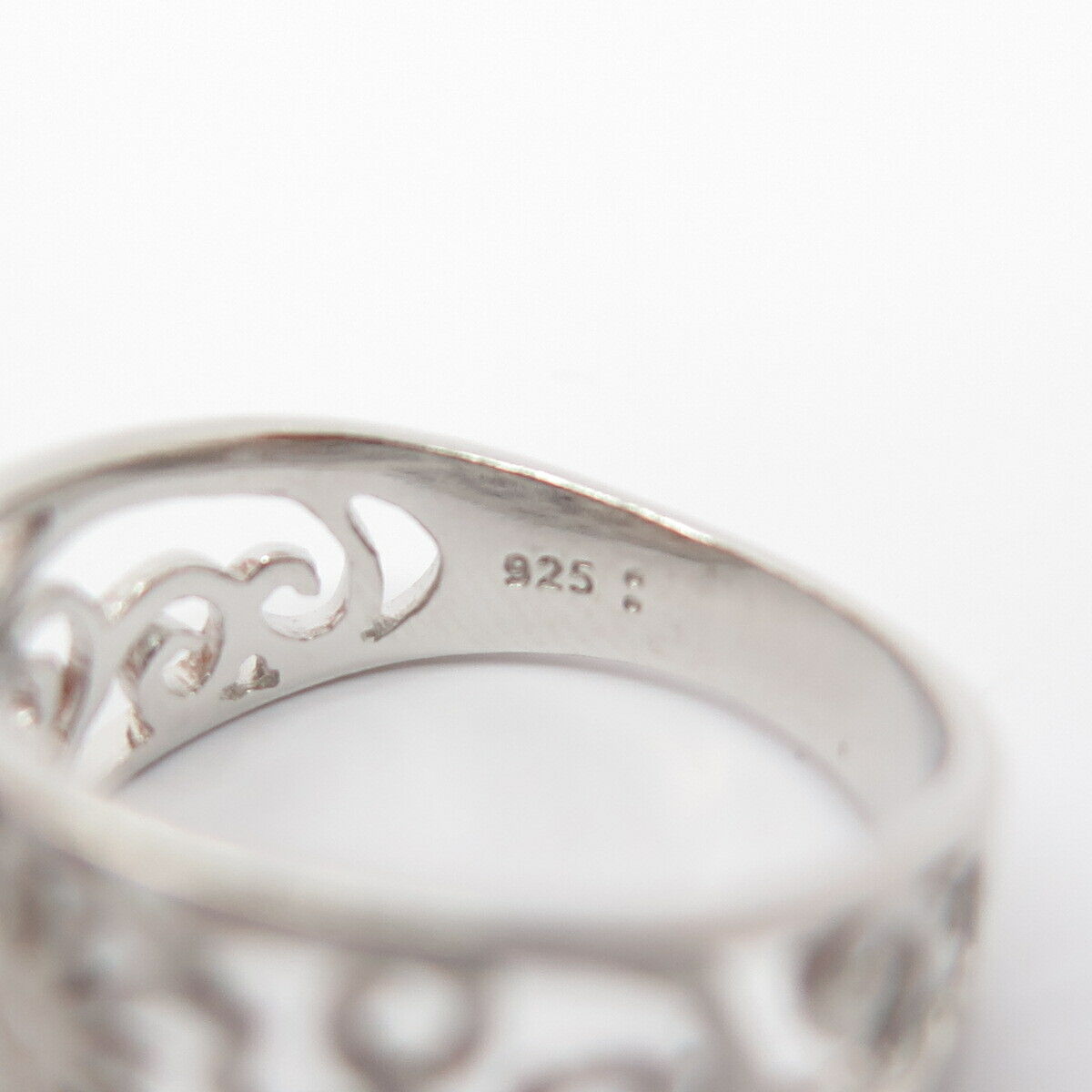 925 Sterling Silver Open-Work Swirl Ornate Floral Ring