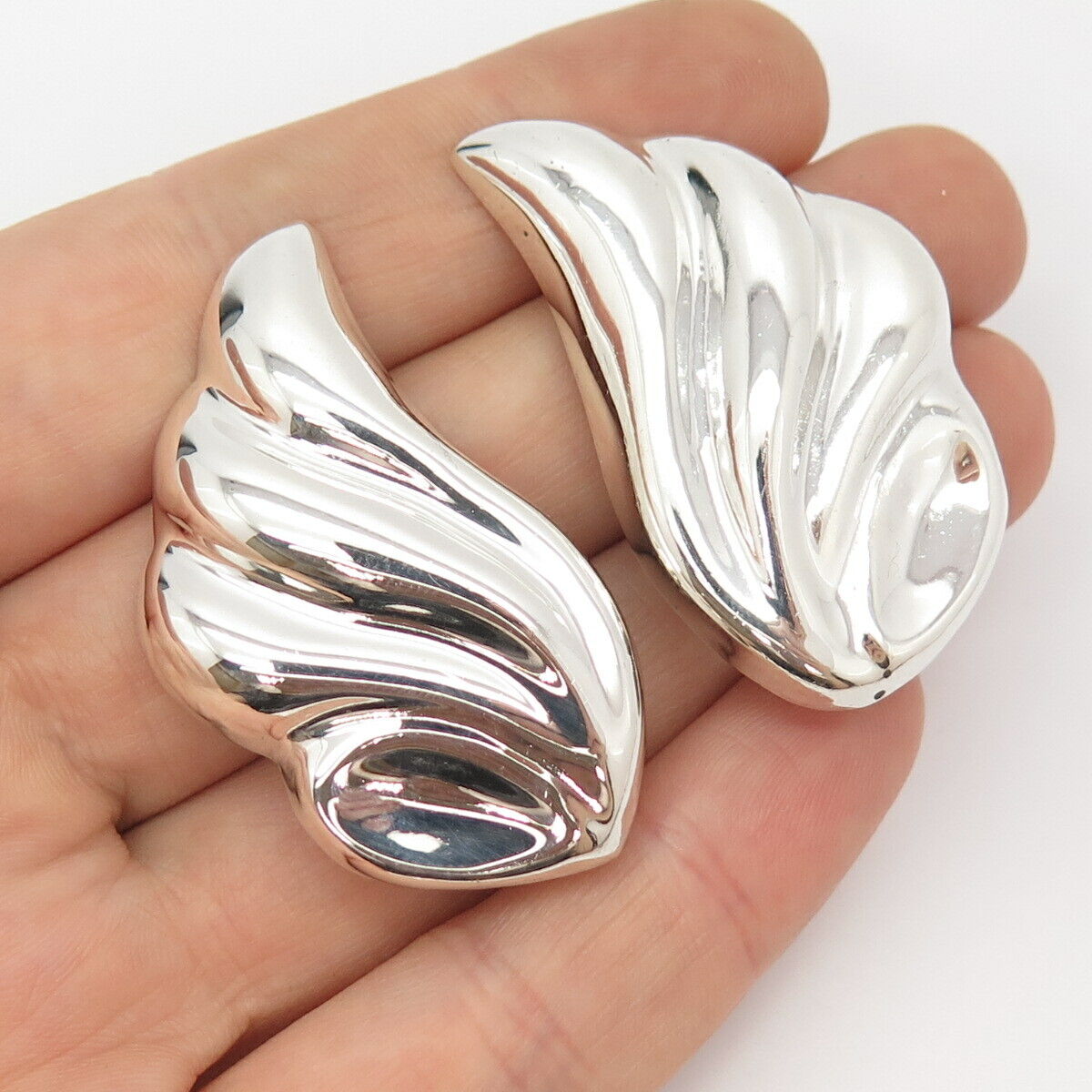 925 Sterling Silver Vintage Mexico Ribbed Clip On Earrings