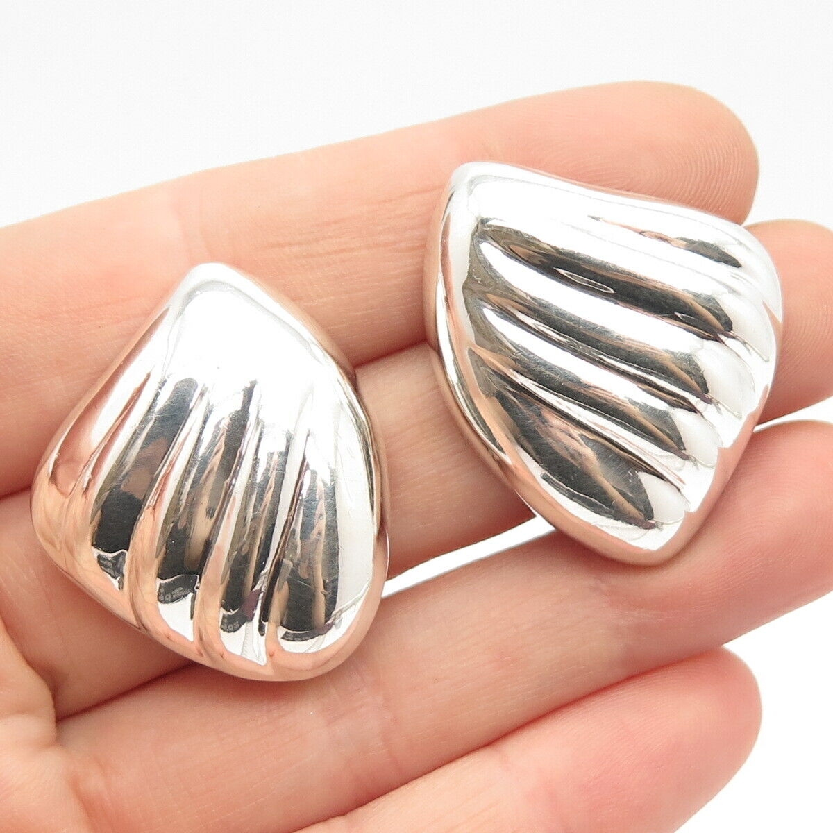 925 Sterling Silver Vintage Mexico Ribbed Clip On Earrings