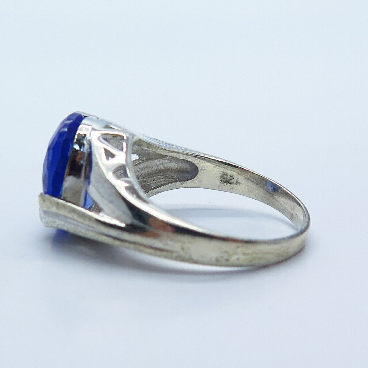 925 Sterling Silver Blue C Z Ring Size 6 3/4