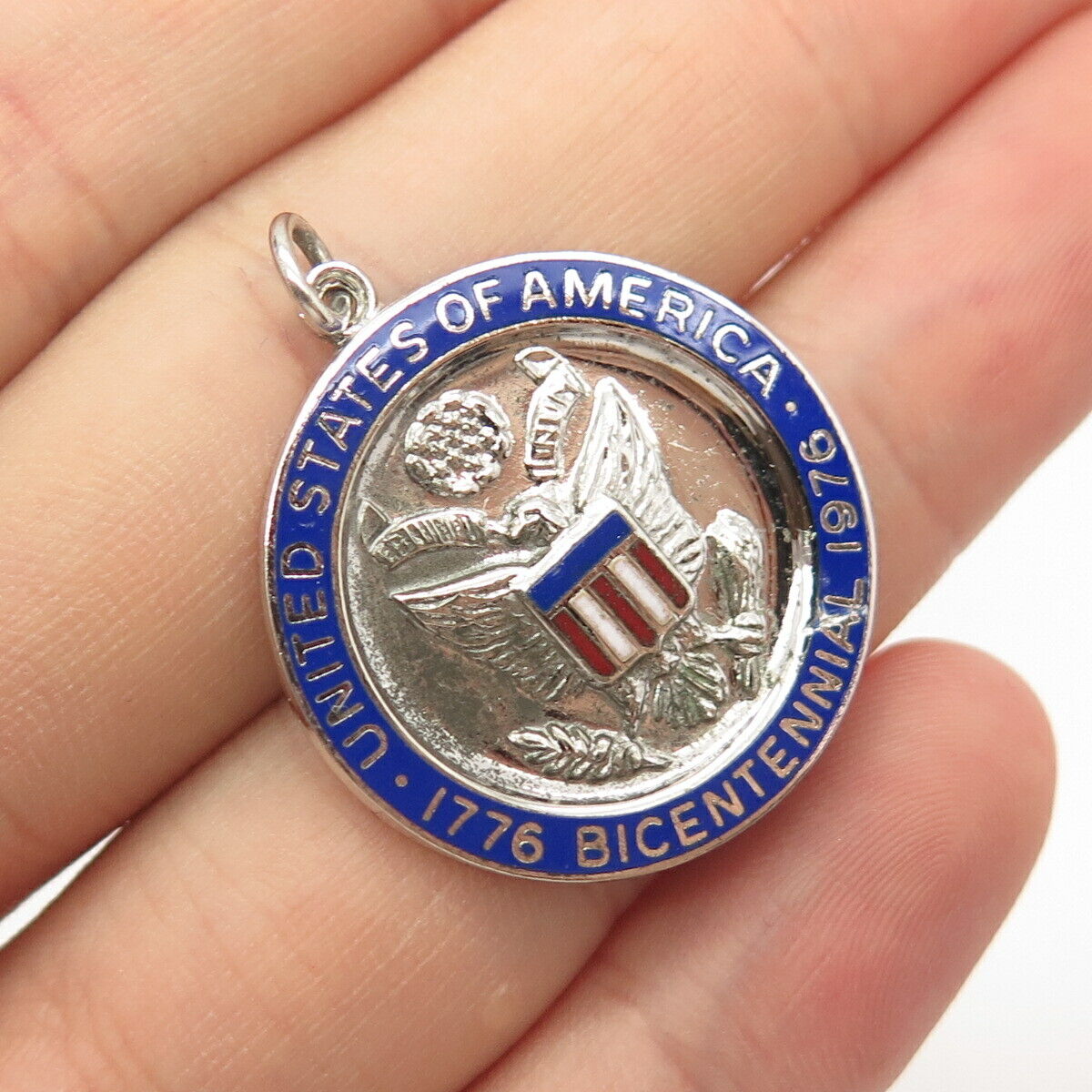 925 Sterling Silver Vintage Geronimo "USA Bicentennial" Round Pendant