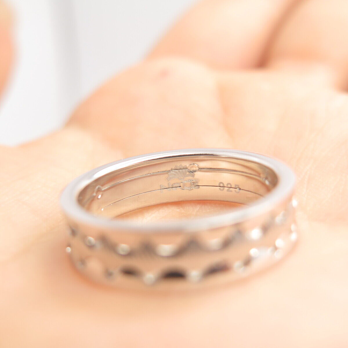 925 Sterling Silver Neos Striped Band Ring Size 9 3/4