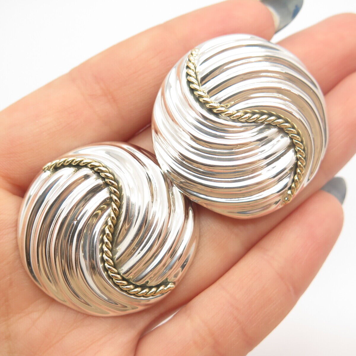 925 Sterling Silver 2-Tone Vintage Mexico Ribbed Clip On Earrings