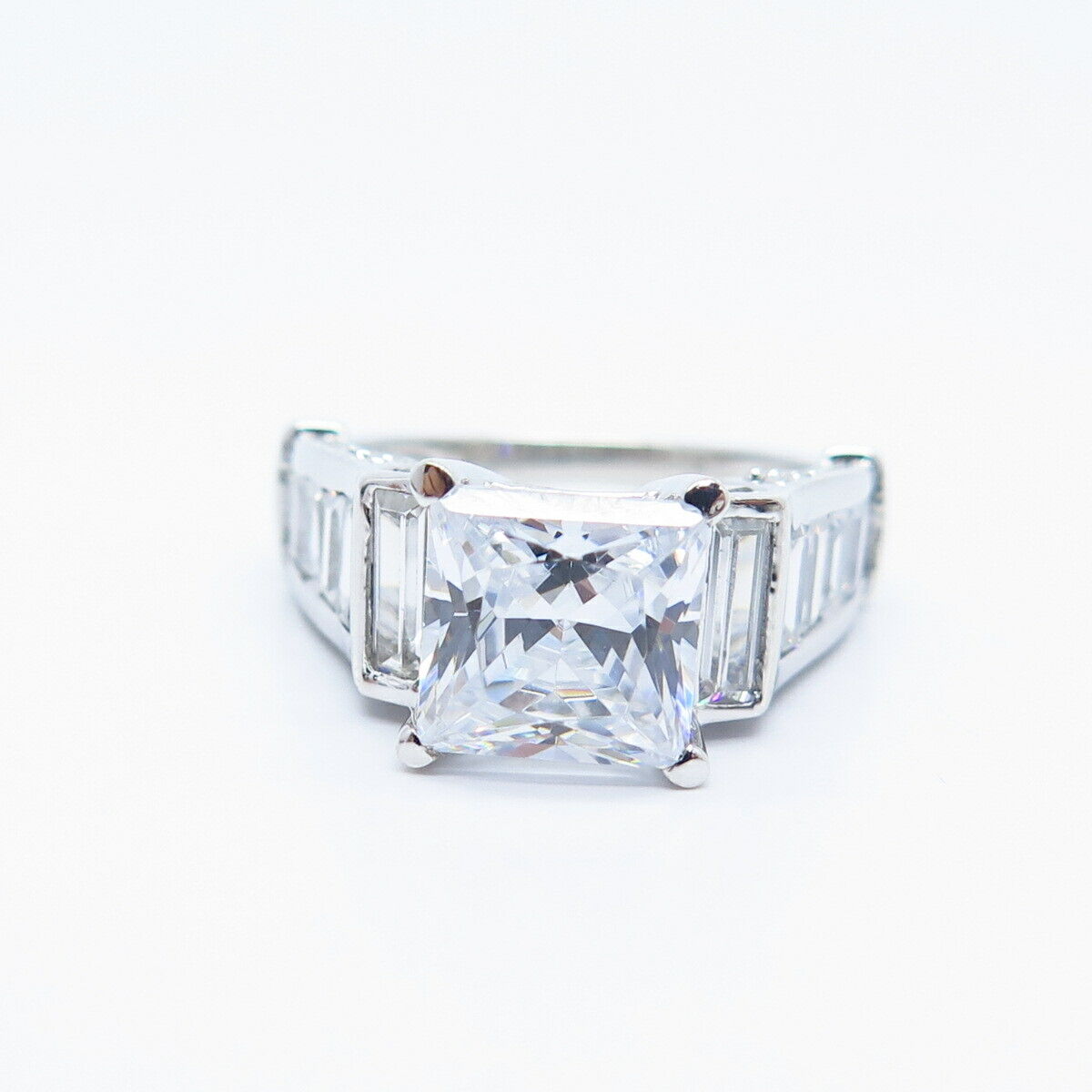 925 Sterling Silver Princess-Cut C Z Ring Size 5.75