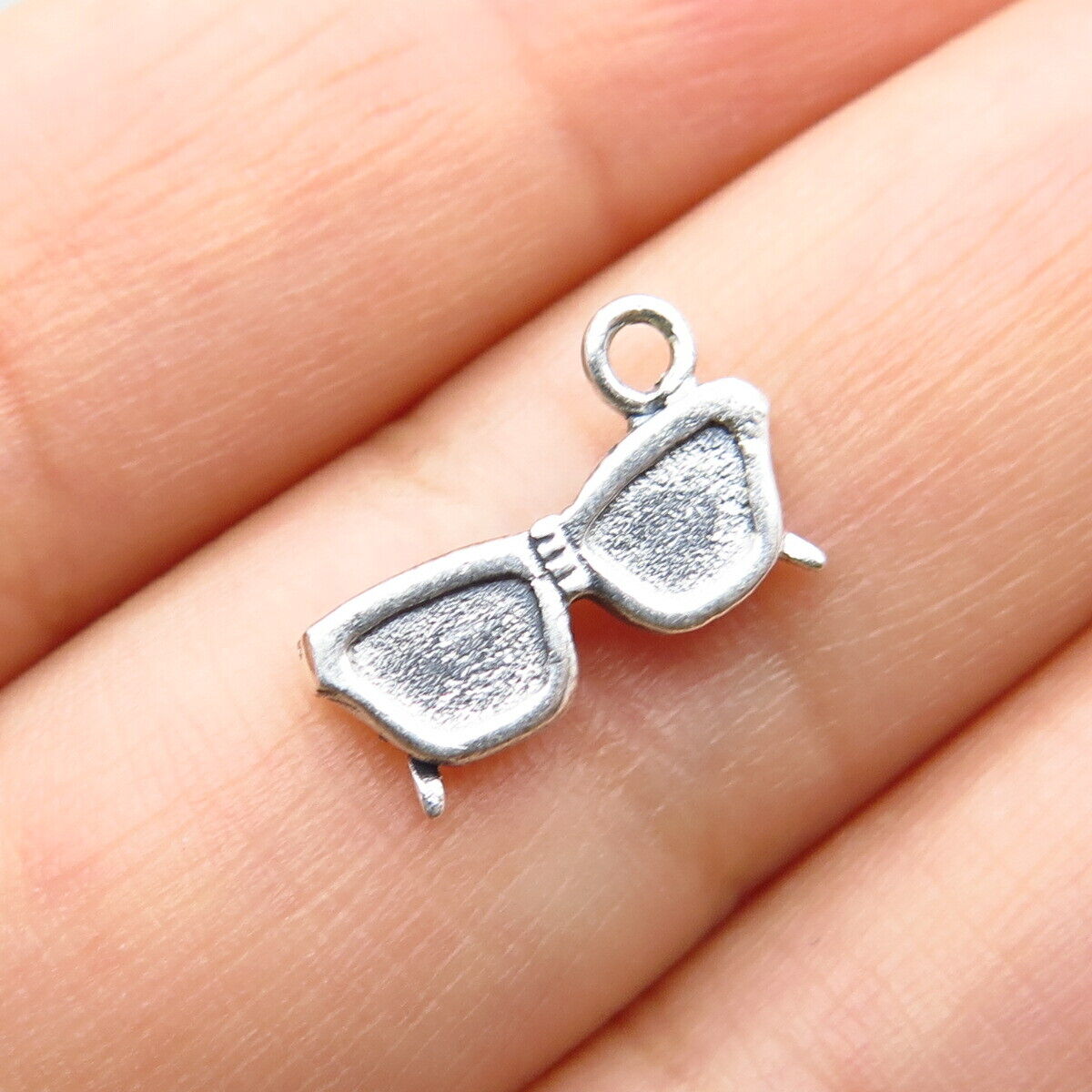 925 Sterling Silver Vintage Glasses Charm Pendant