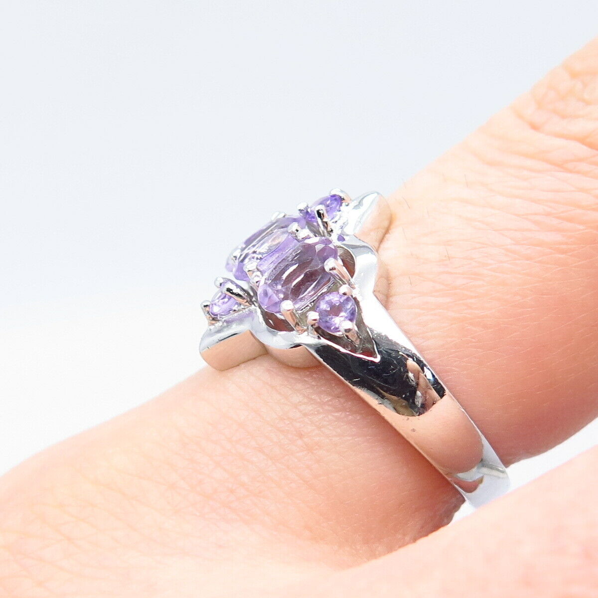 925 Sterling Silver Real Amethyst Gemstone Ring Size 7.5