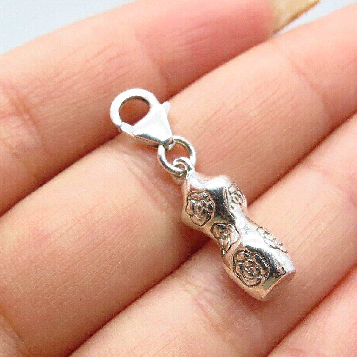 925 Sterling Silver Vintage Mannequin Rose Floral Charm Pendant