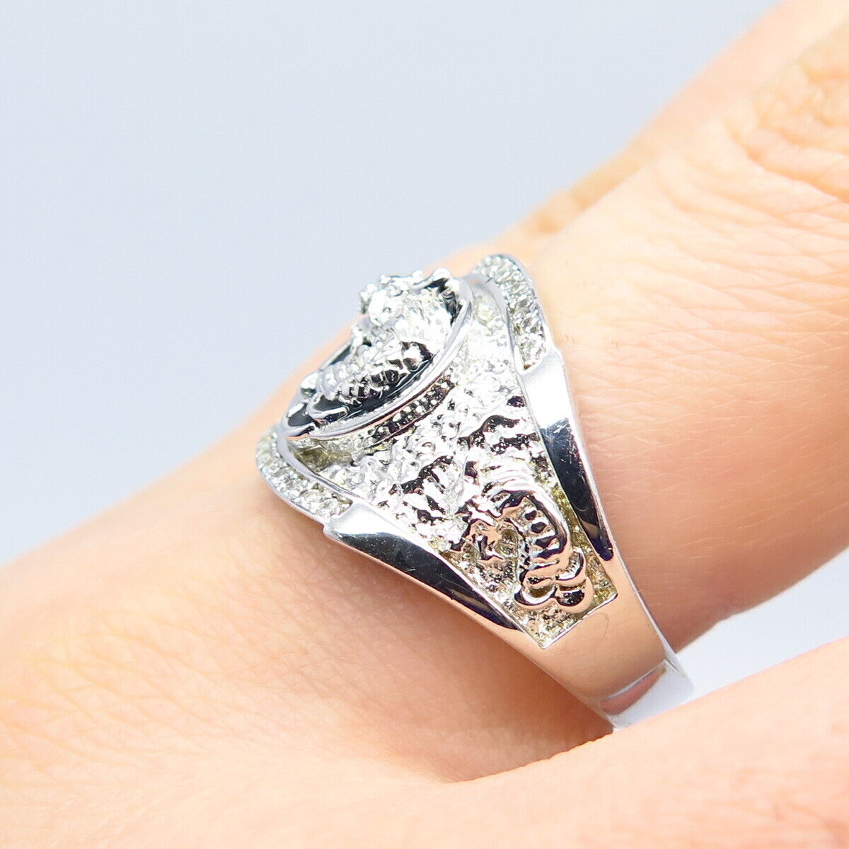 925 Sterling Silver Pave C Z & Enamel Wild Animal Ring Size 9