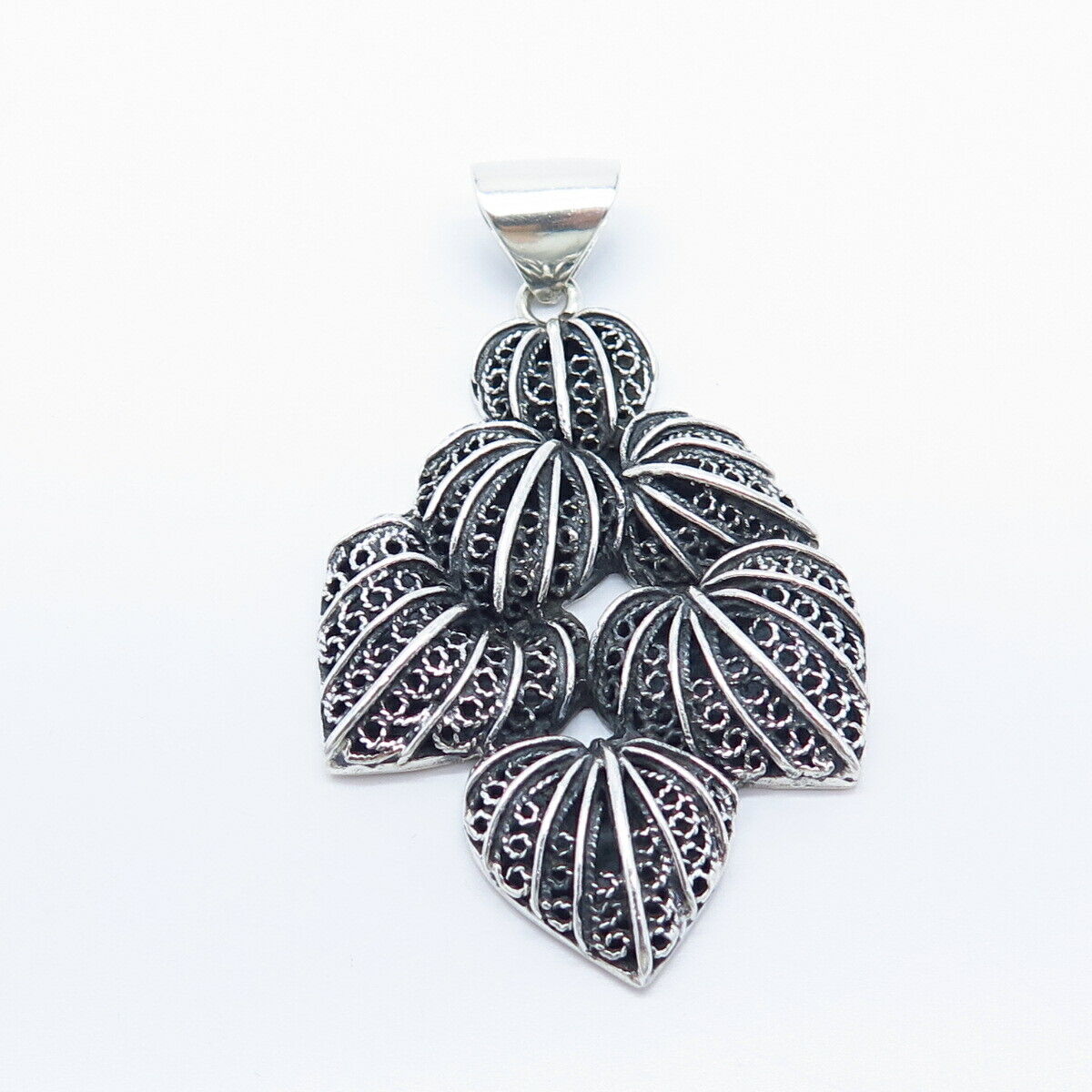 950 Silver Vintage Ornate Leaf Pendant