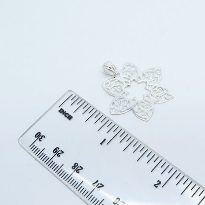 925 Sterling Silver Ornate Floral Pendant