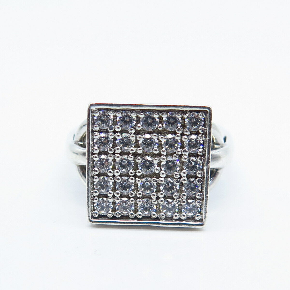 925 Sterling Silver Vintage Gems en Vogue Pave C Z Ring Size 6.75