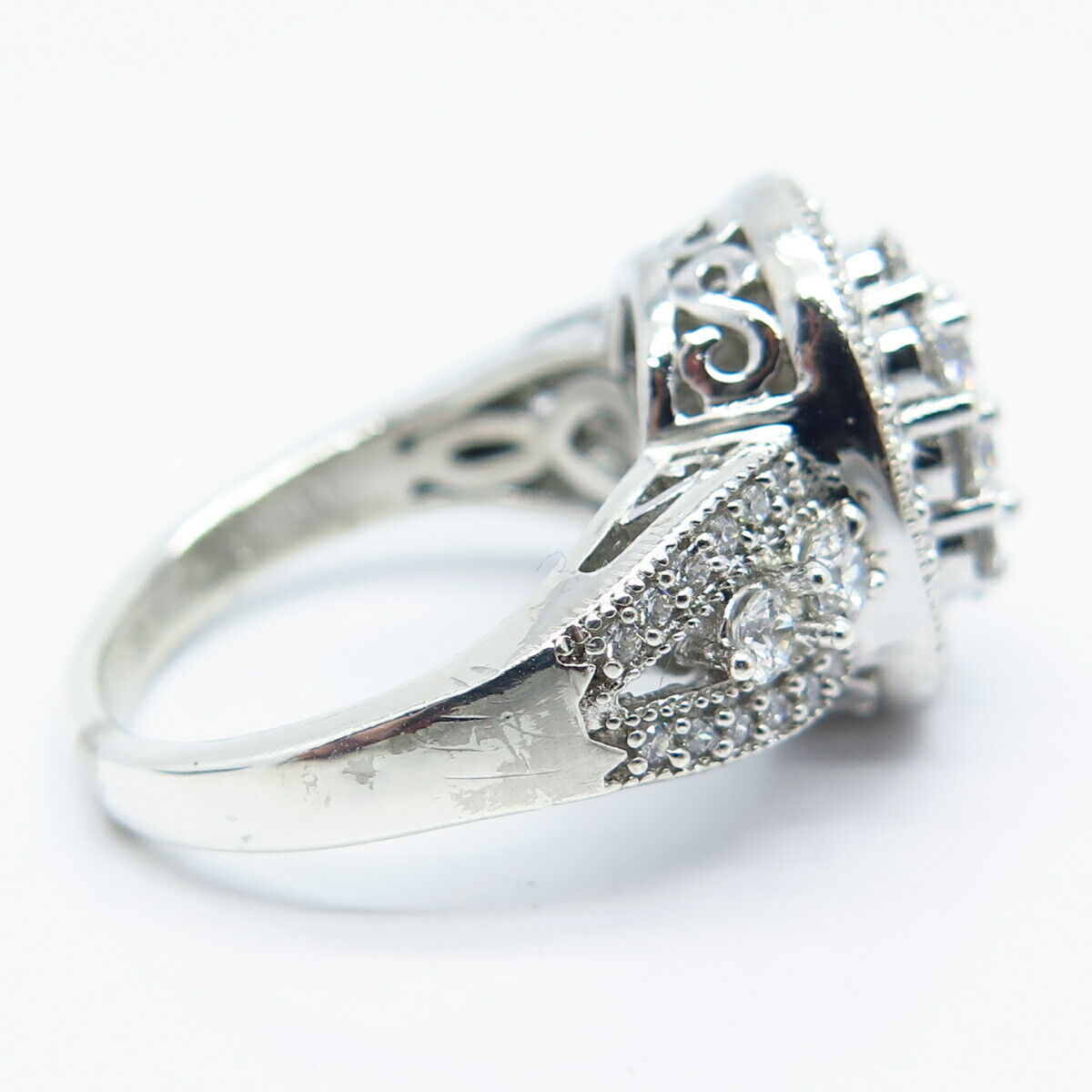 925 Sterling Silver Pave C Z Ring Size 6