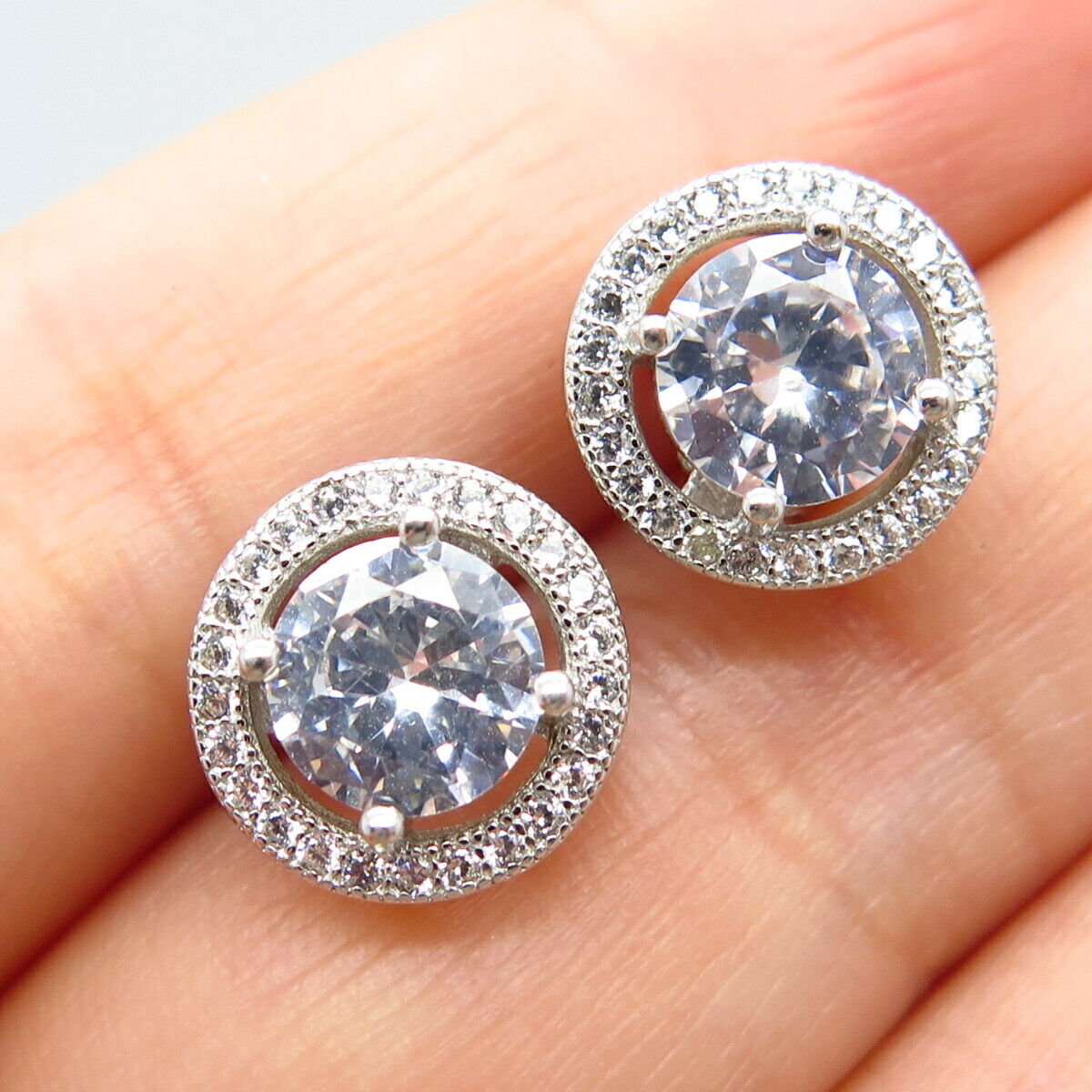 925 Sterling Silver C Z Round Stud Earrings