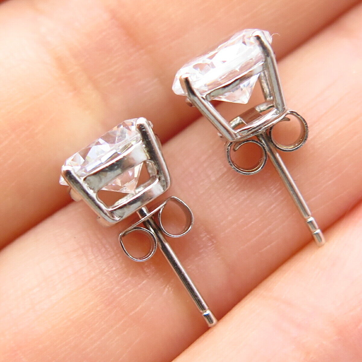 925 Sterling Silver C Z Round-Cut Stud Earrings