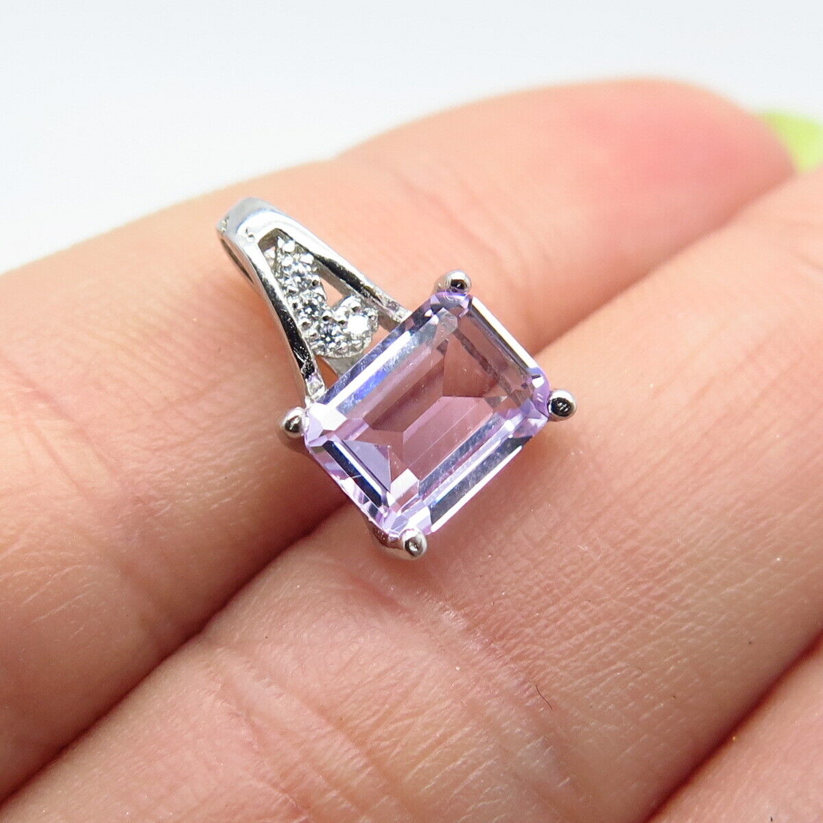 925 Sterling Silver Amethyst & C Z Pendant