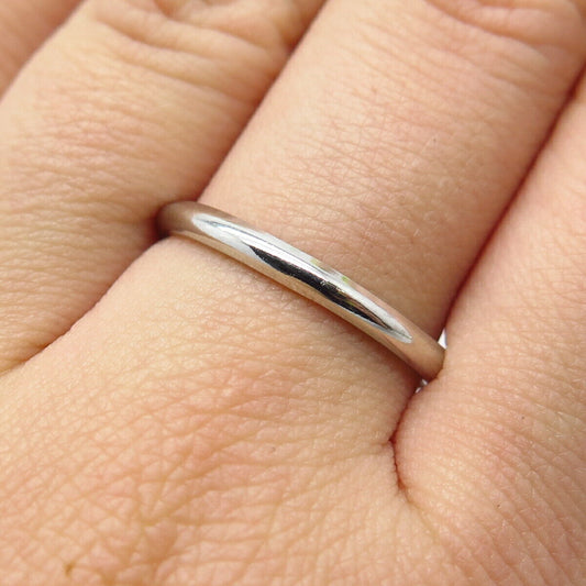 925 Sterling Silver Classic Band Ring Size 8.25