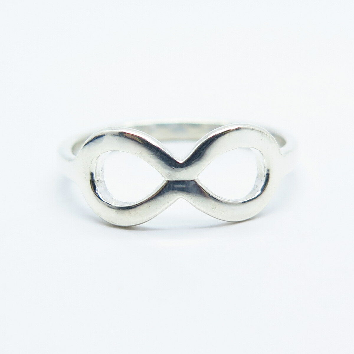 925 Sterling Silver Infinity Ring Size 8.25