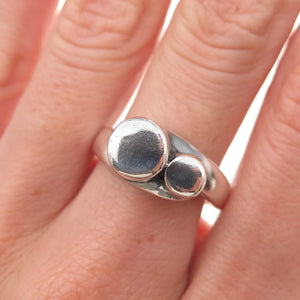 925 Sterling Silver Vintage Modernist Oxidized Ring Size 9