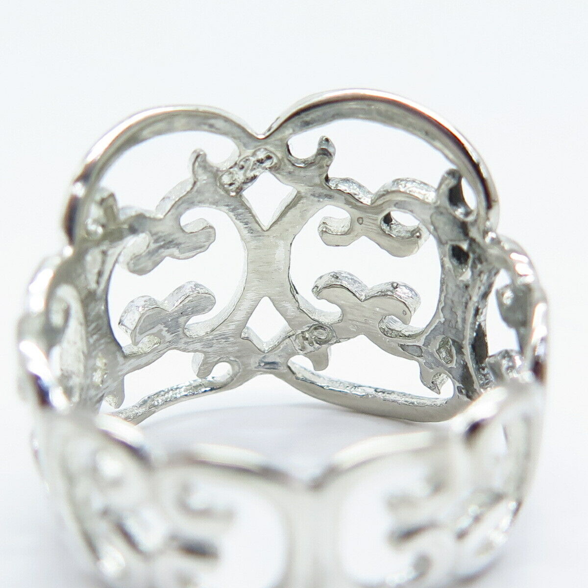 925 Sterling Silver Ornate Ring Size 8