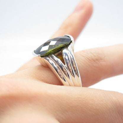 925 Sterling Silver Peridot-Tone C Z Ring Size 6
