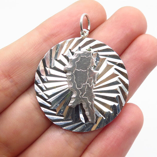 800 Silver Vintage Earth Map Ribbed Round Pendant