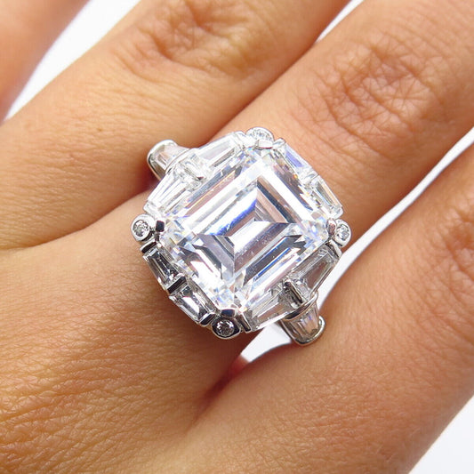 925 Sterling Silver Radiant-Cut C Z Ring Size 7