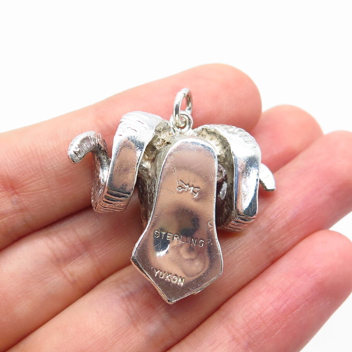 925 Sterling Silver Vintage Mayer Lab-Created Sapphire Gem Aries Yukon Pendant