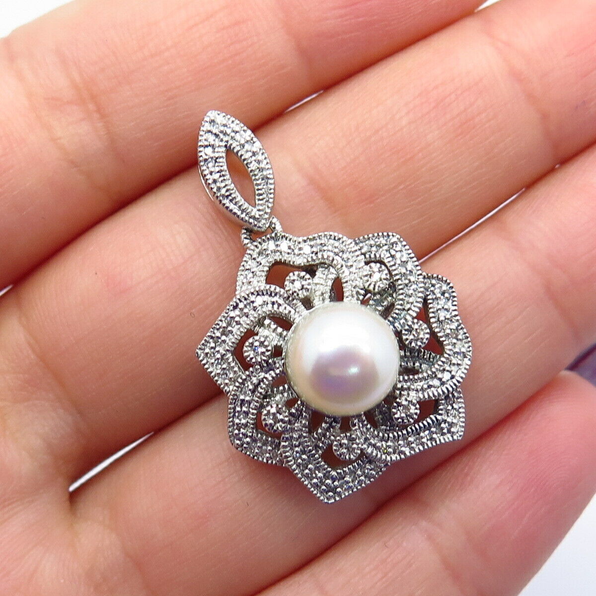 925 Sterling Silver Real White Diamond & Pearl Floral Charm Pendant