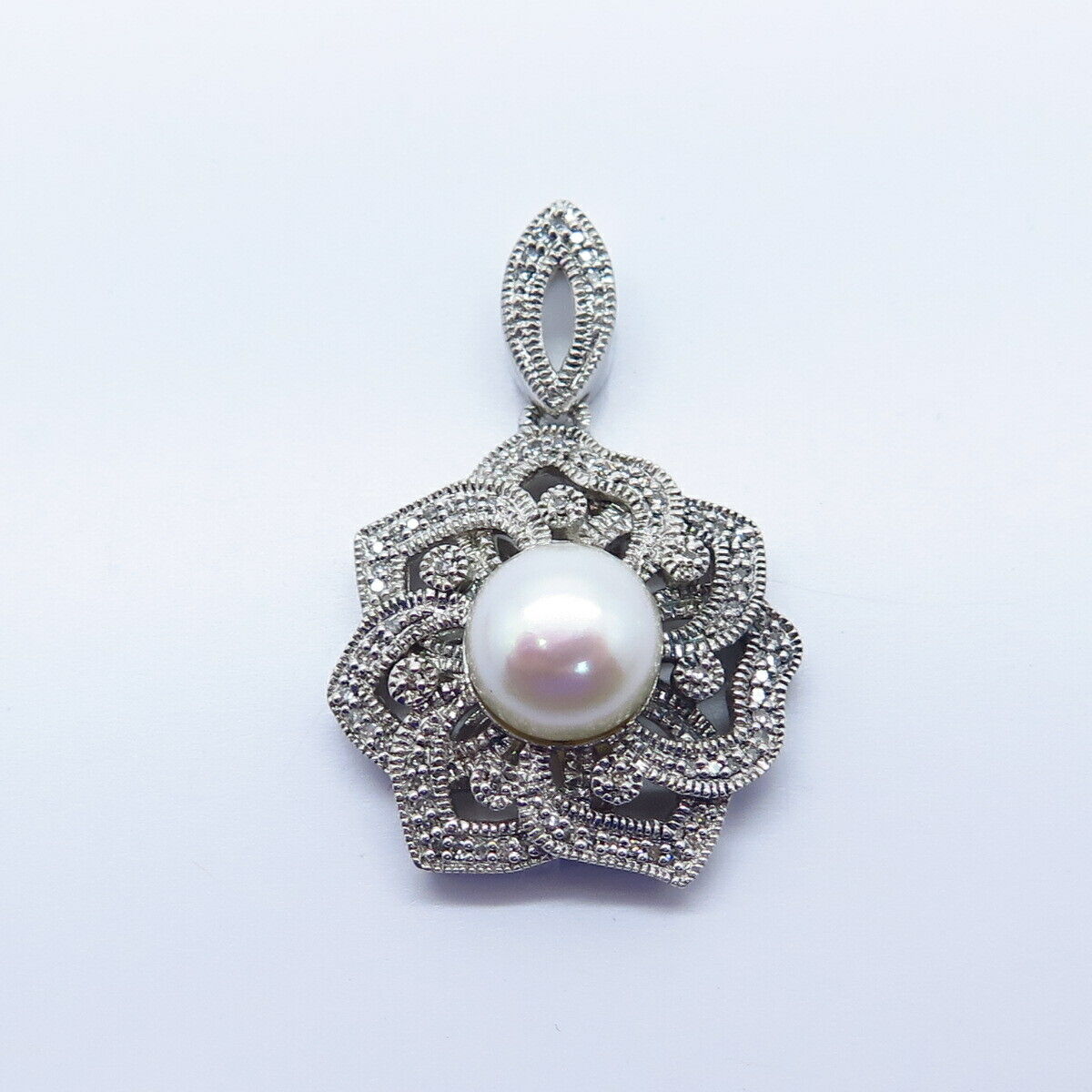 925 Sterling Silver Real White Diamond & Pearl Floral Charm Pendant