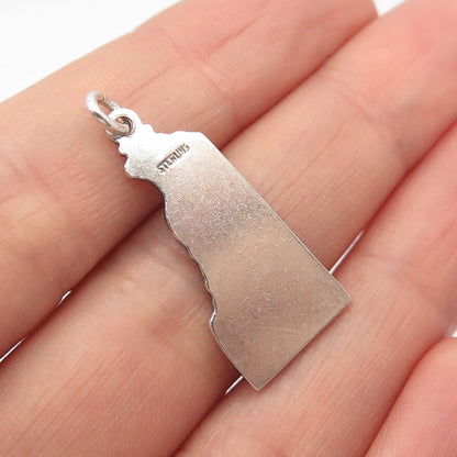 925 Sterling Silver Vintage ''Delaware'' State Map Charm Pendant