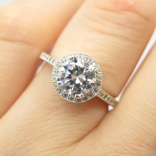 925 Sterling Silver Vintage Round-Cut C Z Engagement Ring Size 6 3/4