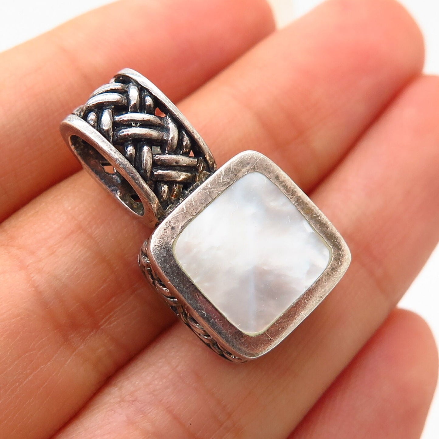 925 Sterling Silver Real Mother-of-Pearl Woven Design Pendant