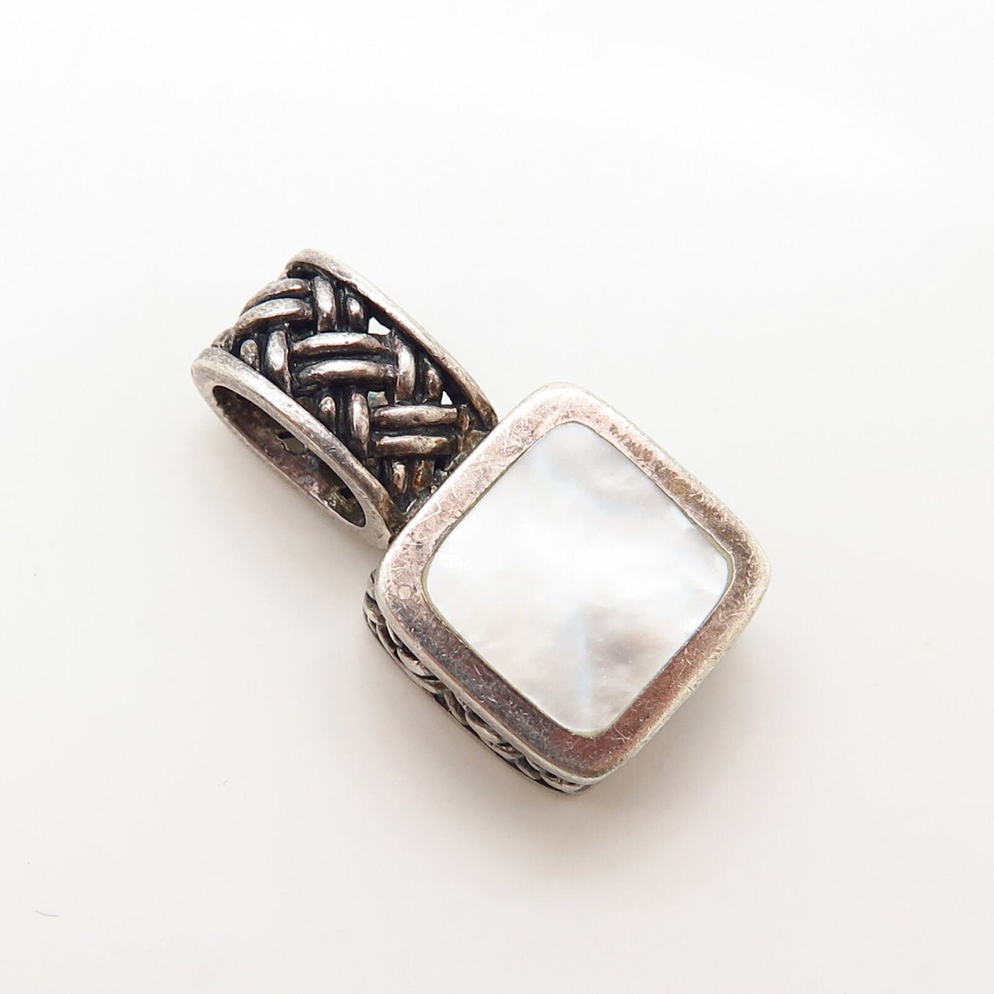 925 Sterling Silver Real Mother-of-Pearl Woven Design Pendant