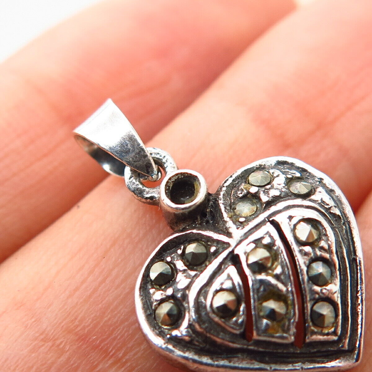 925 Sterling Silver Real Marcasite Gem Heart Pendant