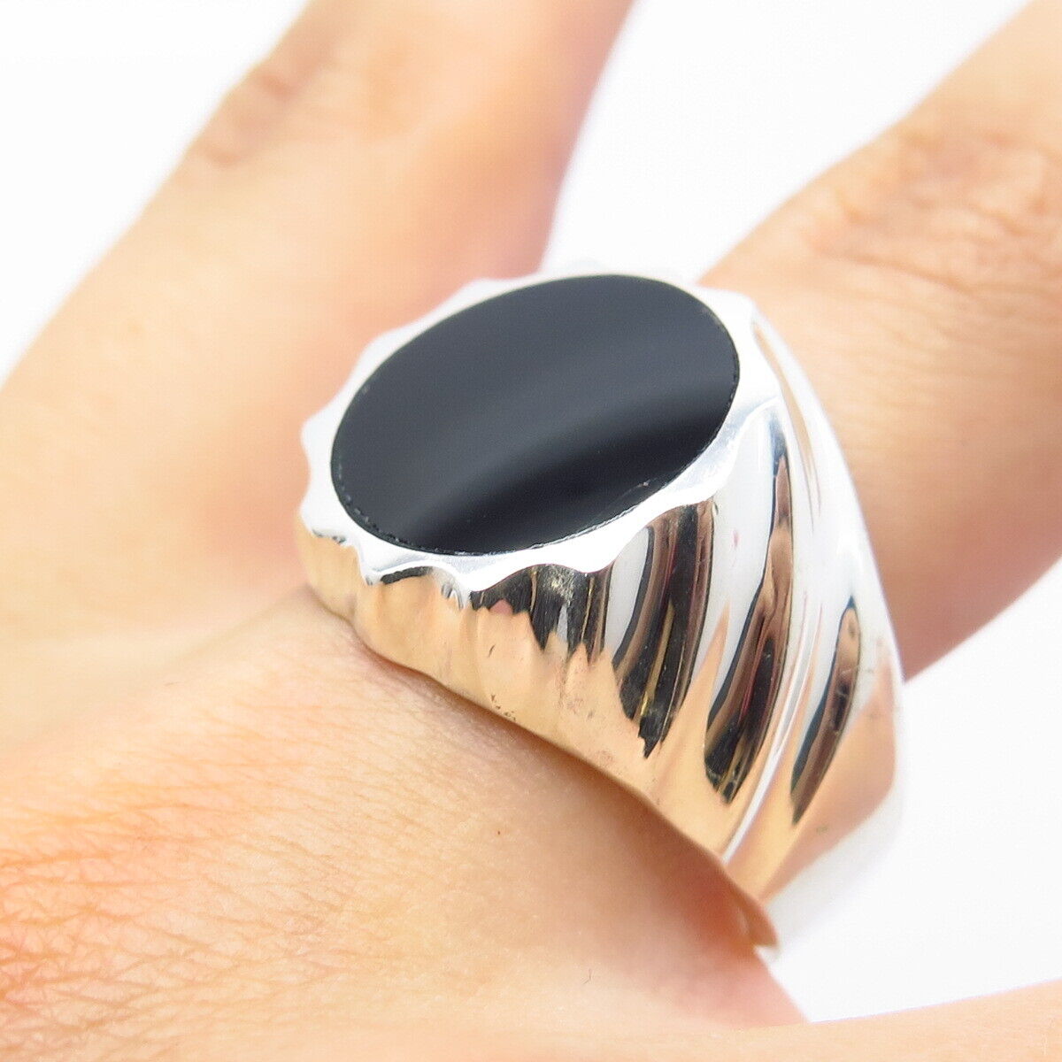 925 Sterling Silver Vintage Real Black Onyx Gemstone Ribbed Ring Size 11